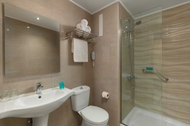Superior Double Room Pool, bathroom and shower