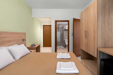 Two bedroom apartment with pool view entire bedroom